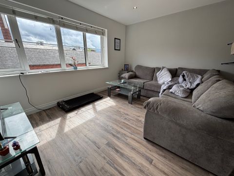 Mint Drive, Birmingham B18