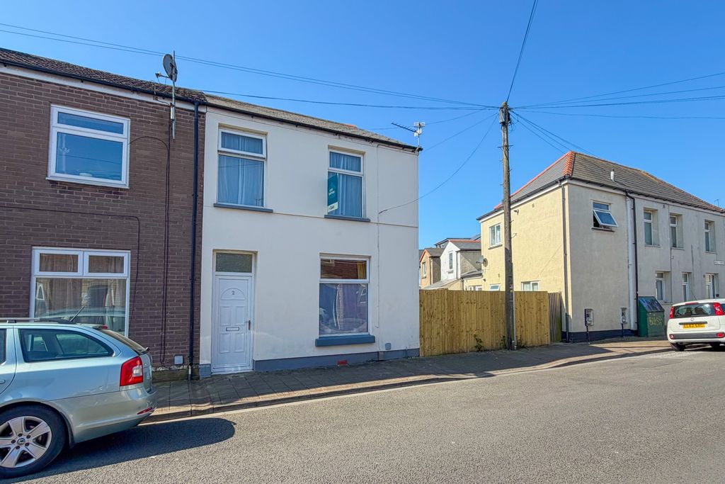 3 bed end terrace house for saleOrdell Street, Splott CF24