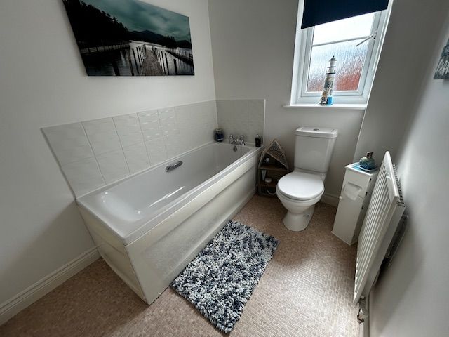 Additional image 29 of 4 bed town house for saleDalwhinnie Place, Airdrie, North Lanarkshire ML6