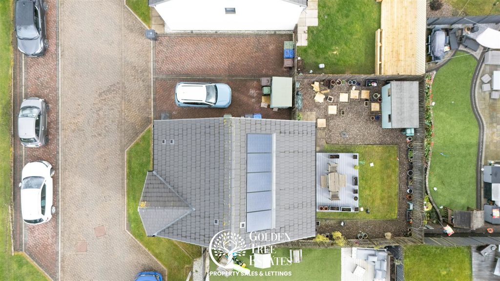 Additional image 9 of 3 bed detached house for saleOak Tree Gardens, Sauchie, Alloa FK10
