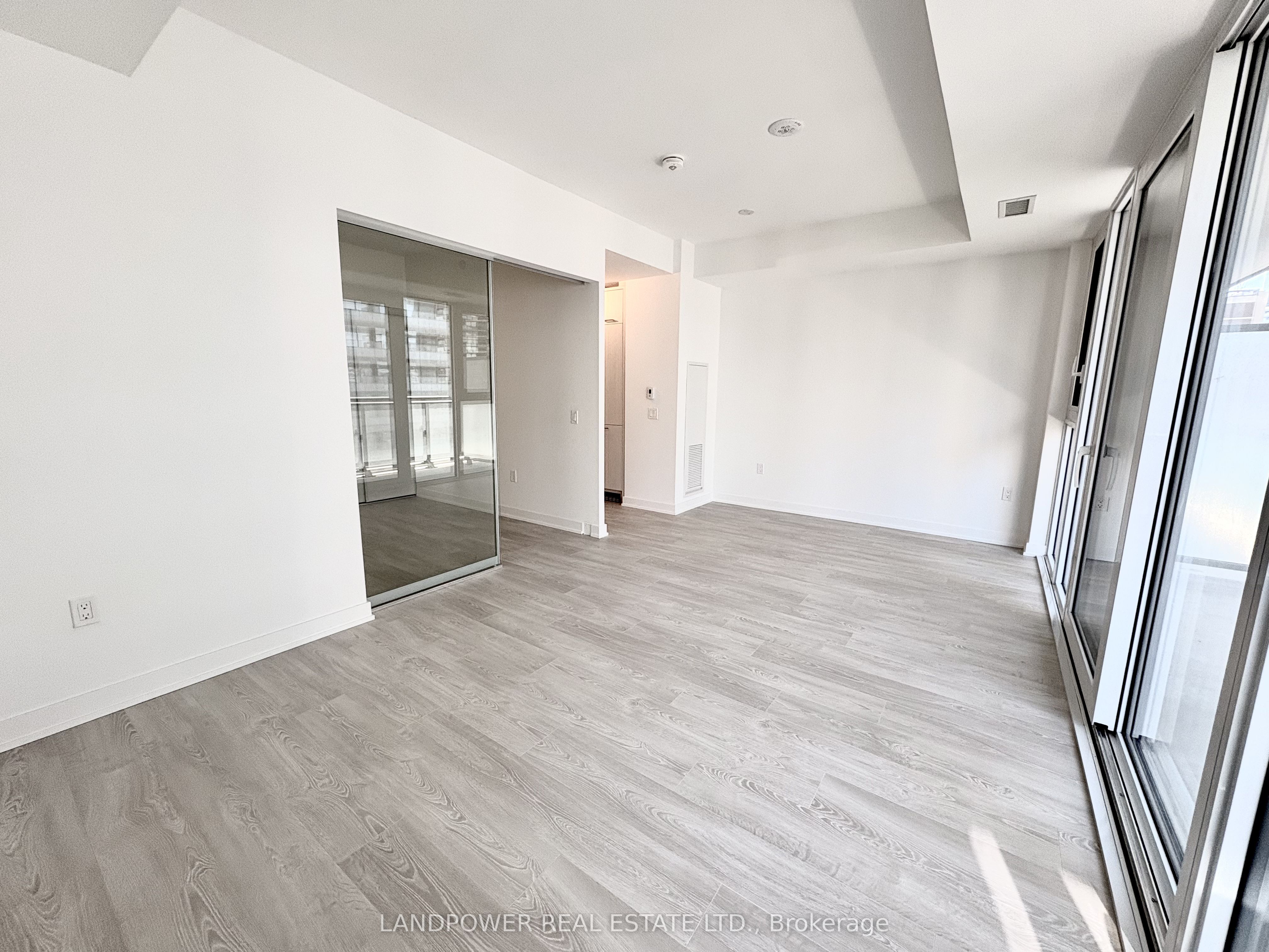 Additional image 4 of 1602-634 Church Street, Toronto, ON, M4Y 2G3