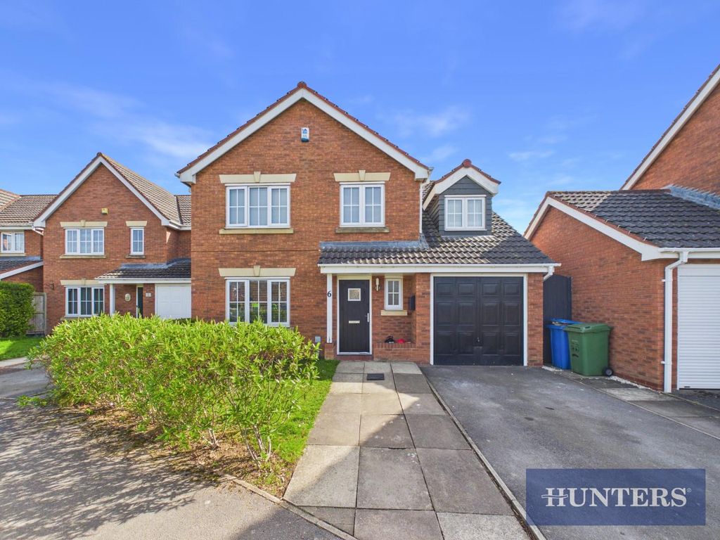5 bed detached house for saleCotterdale Close, Bridlington YO16