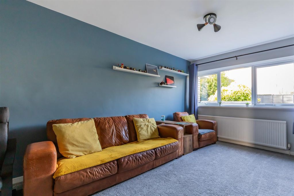 Additional image 13 of 2 bed flat for saleCowper Place, Roath, Cardiff CF24