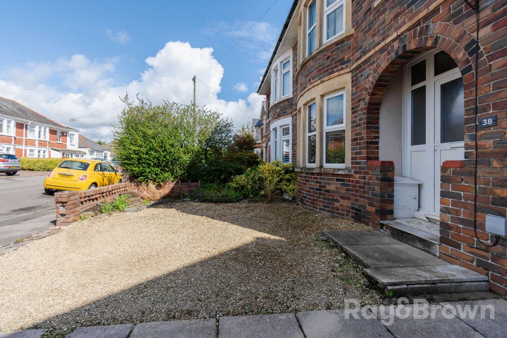 Additional image 8 of 4 bed semi-detached house for saleHeol Y Nant, Rhiwbina, Cardiff CF14