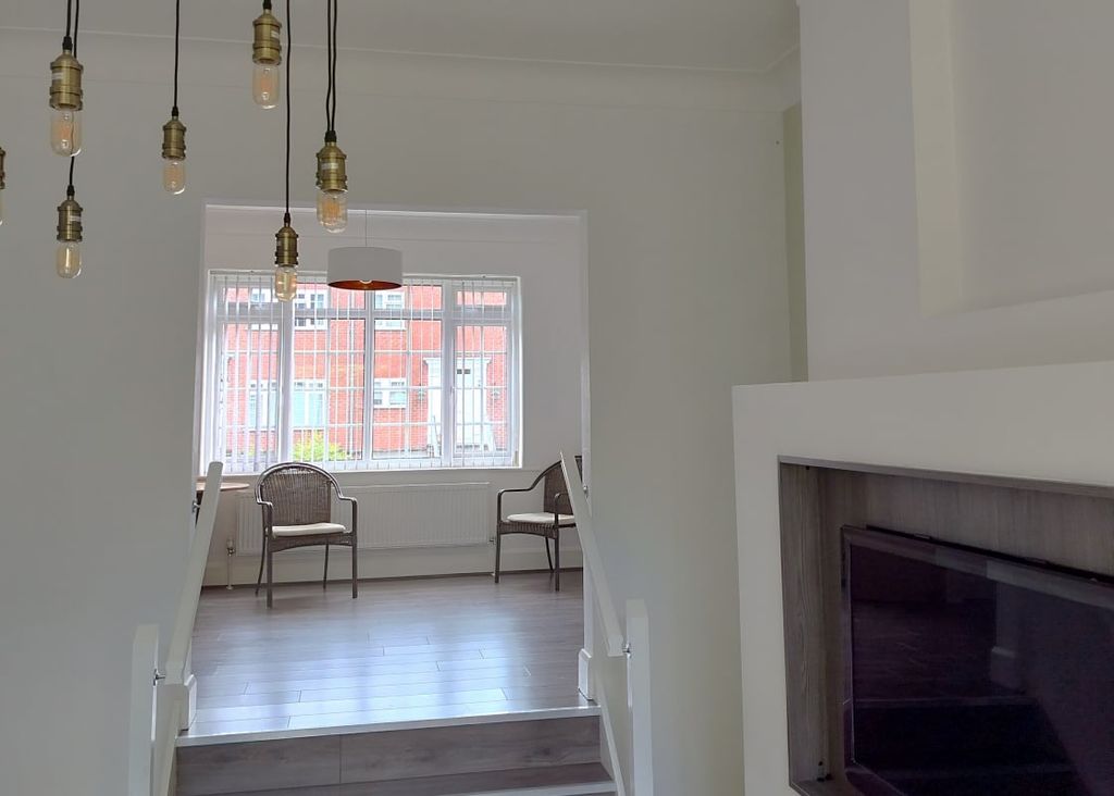 Additional image 5 of 4 bed town house for saleParkfield Court, Parkfield Road, Altrincham WA14