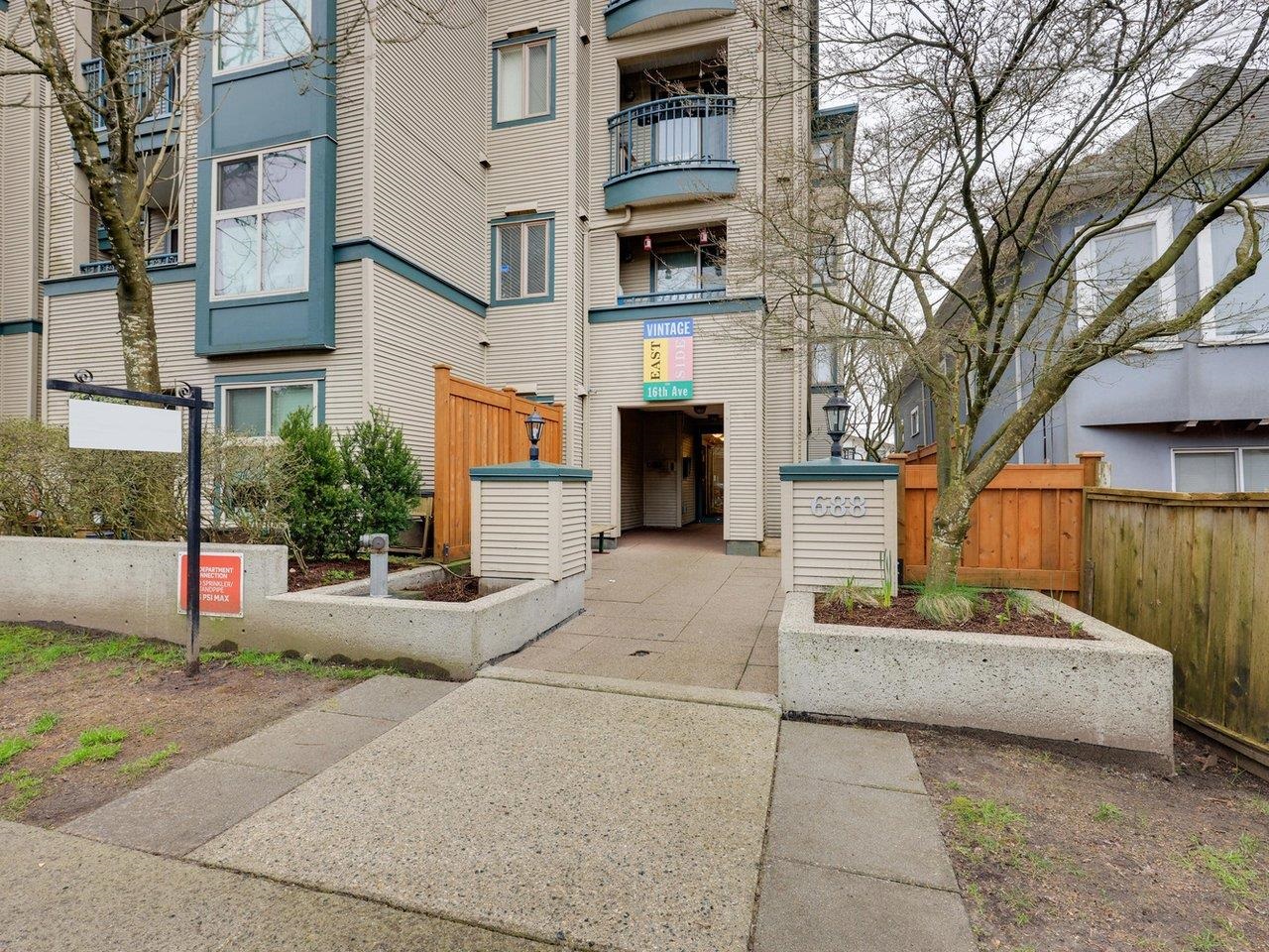 209-688 16th Avenue E, Vancouver, BC, V5T 2V4