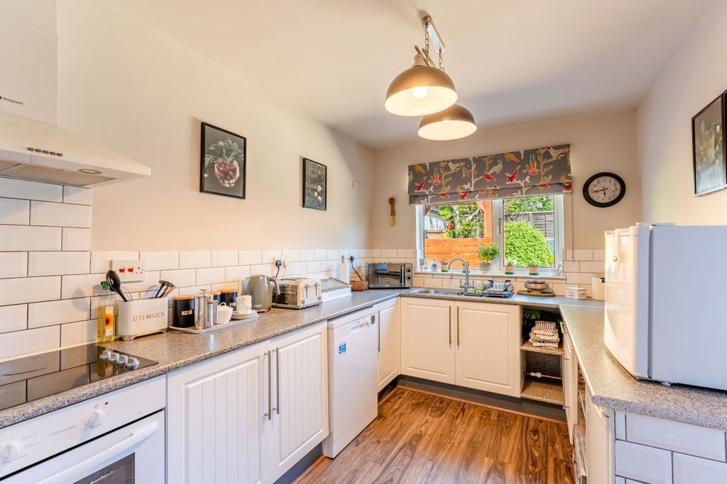 Additional image 8 of 3 bed semi-detached house for saleStanhope Street, Abergavenny NP7