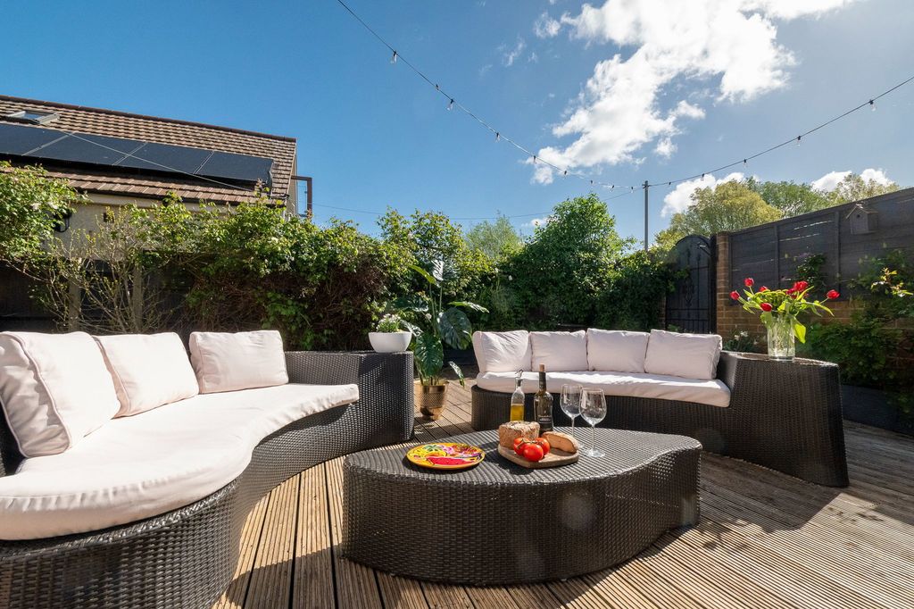Additional image 31 of 4 bed detached house for saleFen Road, Cambridge CB4