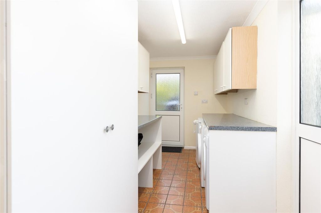 Additional image 9 of 3 bed semi-detached house for saleTurpins Way, Baldock SG7