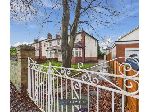 Scott Hall Road, Leeds LS7