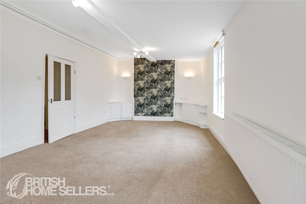 Additional image 2 of 2 bed flat for saleLeg Street, Oswestry, Shropshire SY11
