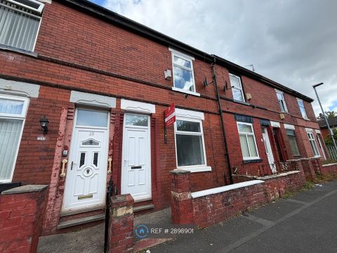 Ward St, Manchester M40