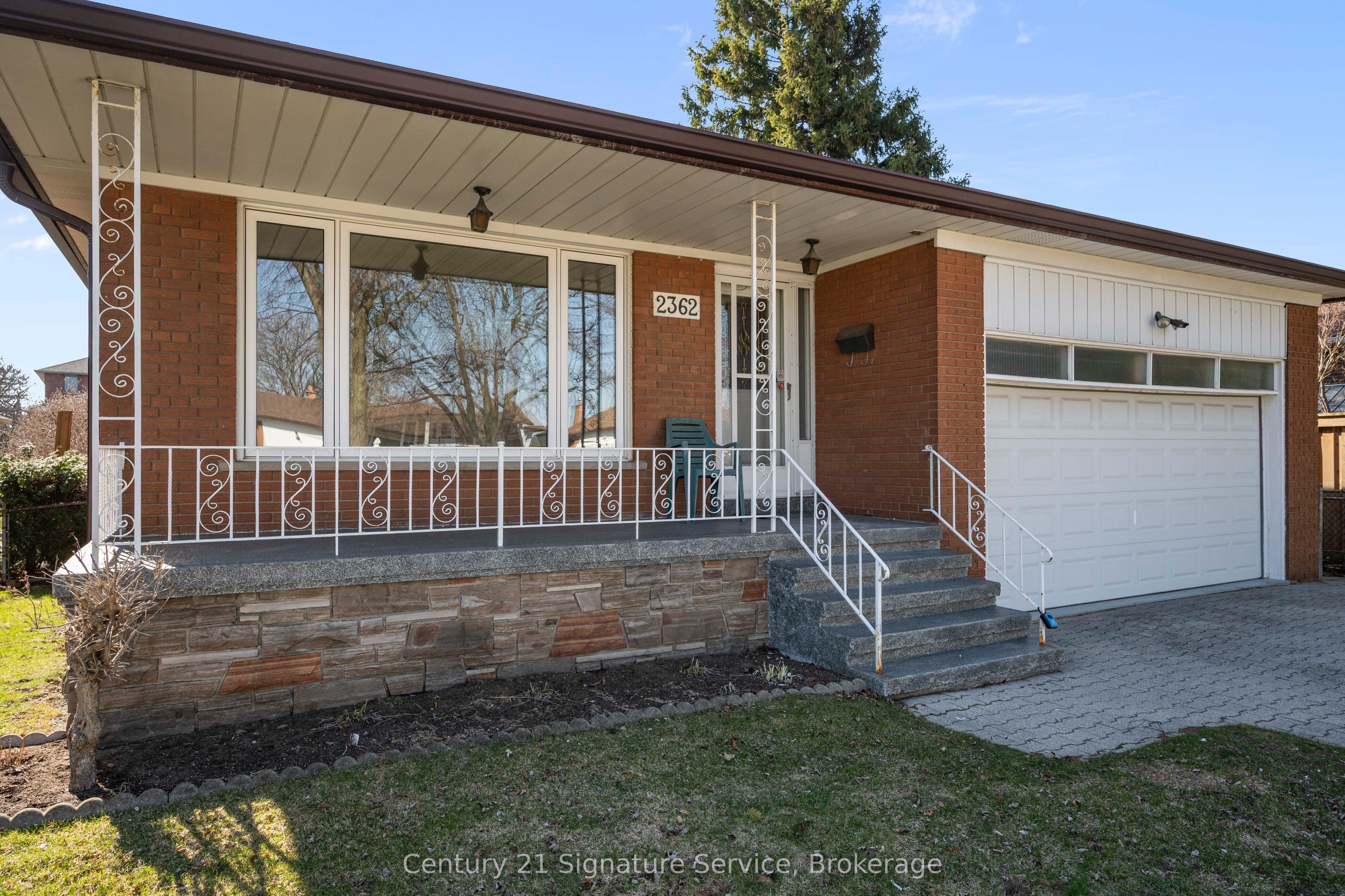 Additional image 2 of 2362 Denise Road, Mississauga, ON, L4X 1J4