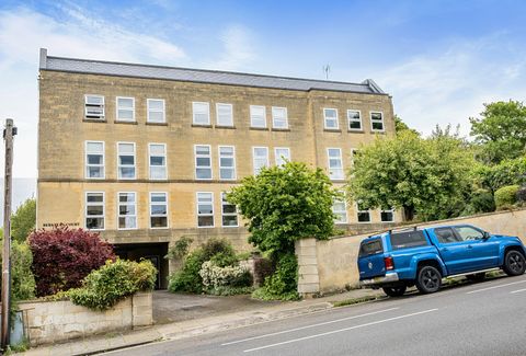 Bathwick Hill, Bath, Somerset BA2