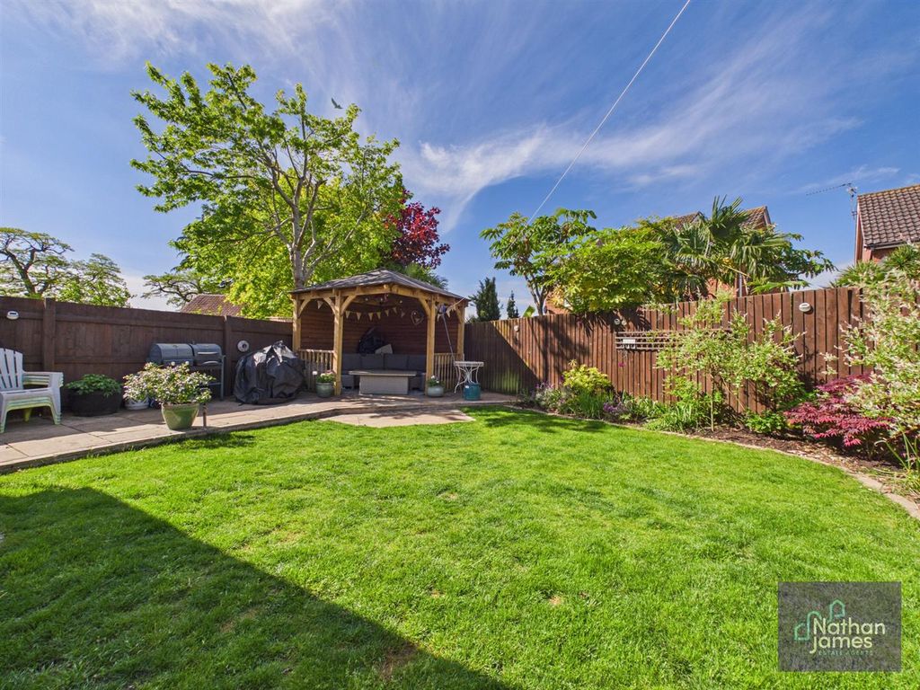 Additional image 23 of 6 bed detached house for saleMartin Close, Rogiet, Caldicot NP26