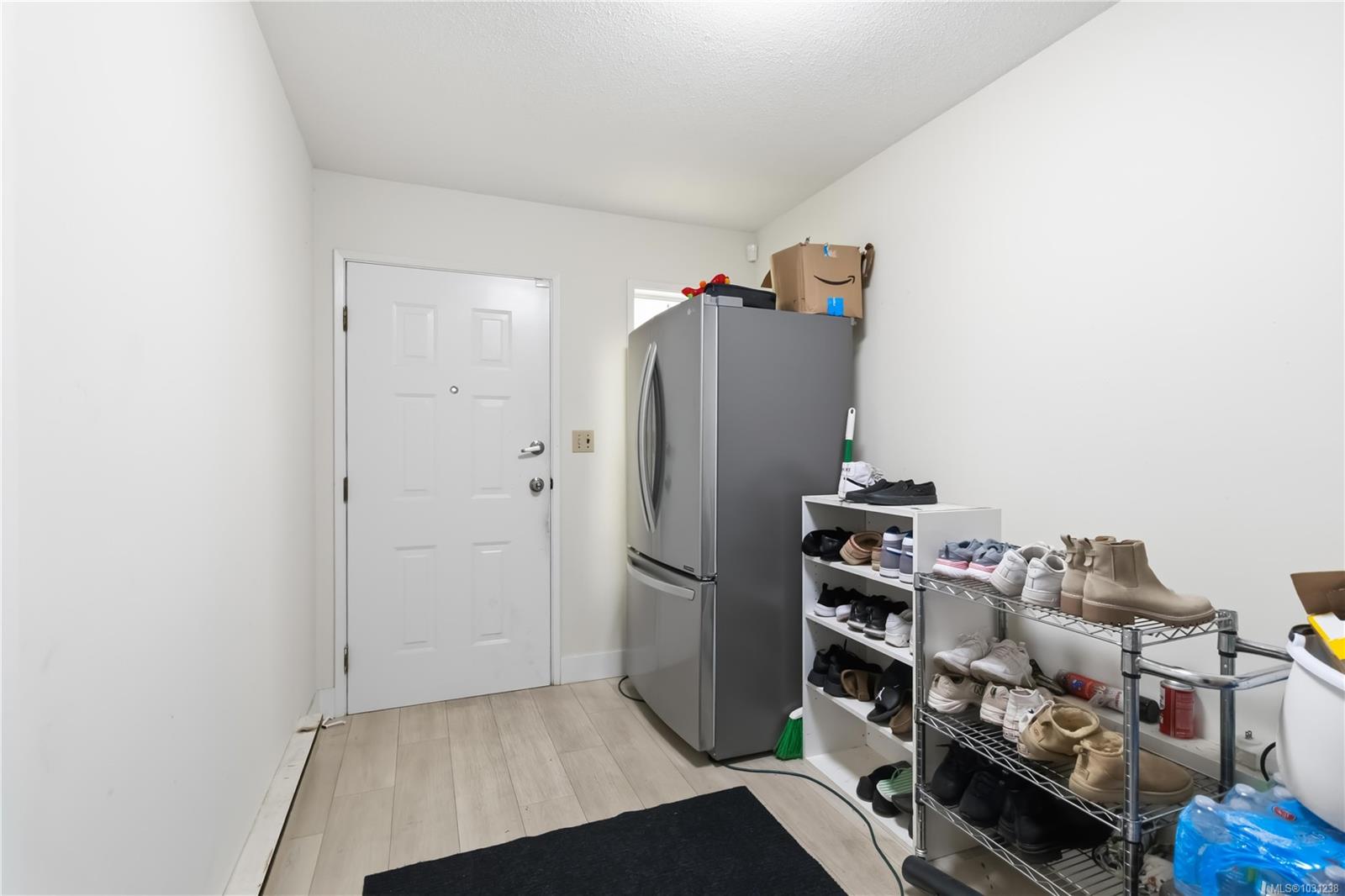 Additional image 4 of 2940 Cedar Hill Road, Victoria, BC, V8T 3H9