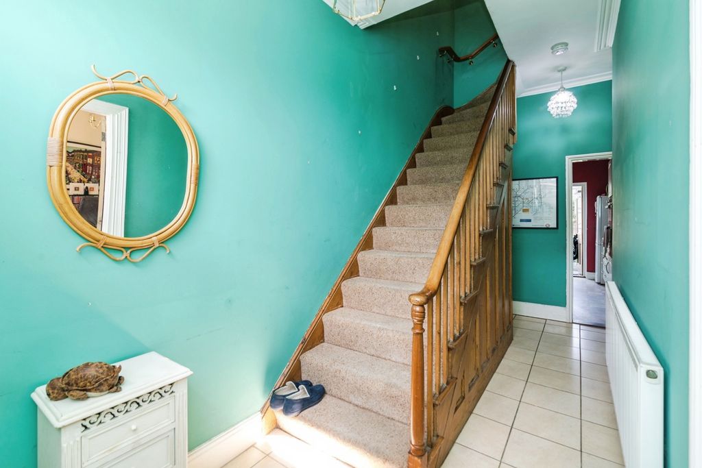 Additional image 14 of 5 bed terraced house for saleStation Road, Beccles, Suffolk NR34