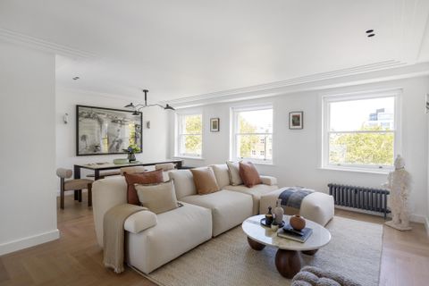 Montagu Square, London W1H