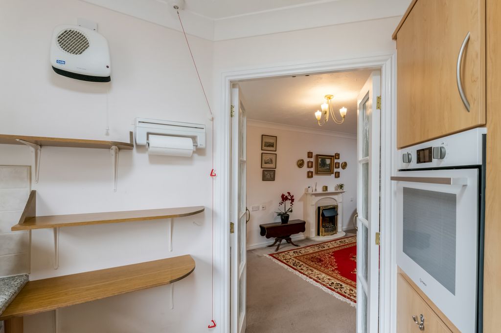 Additional image 3 of 2 bed flat for salePittenzie Street, Crieff PH7