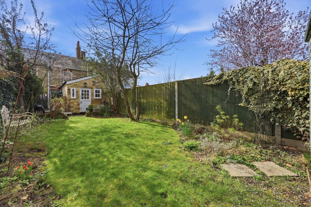 Additional image 16 of 3 bed property for saleSaffron Road, Biggleswade SG18