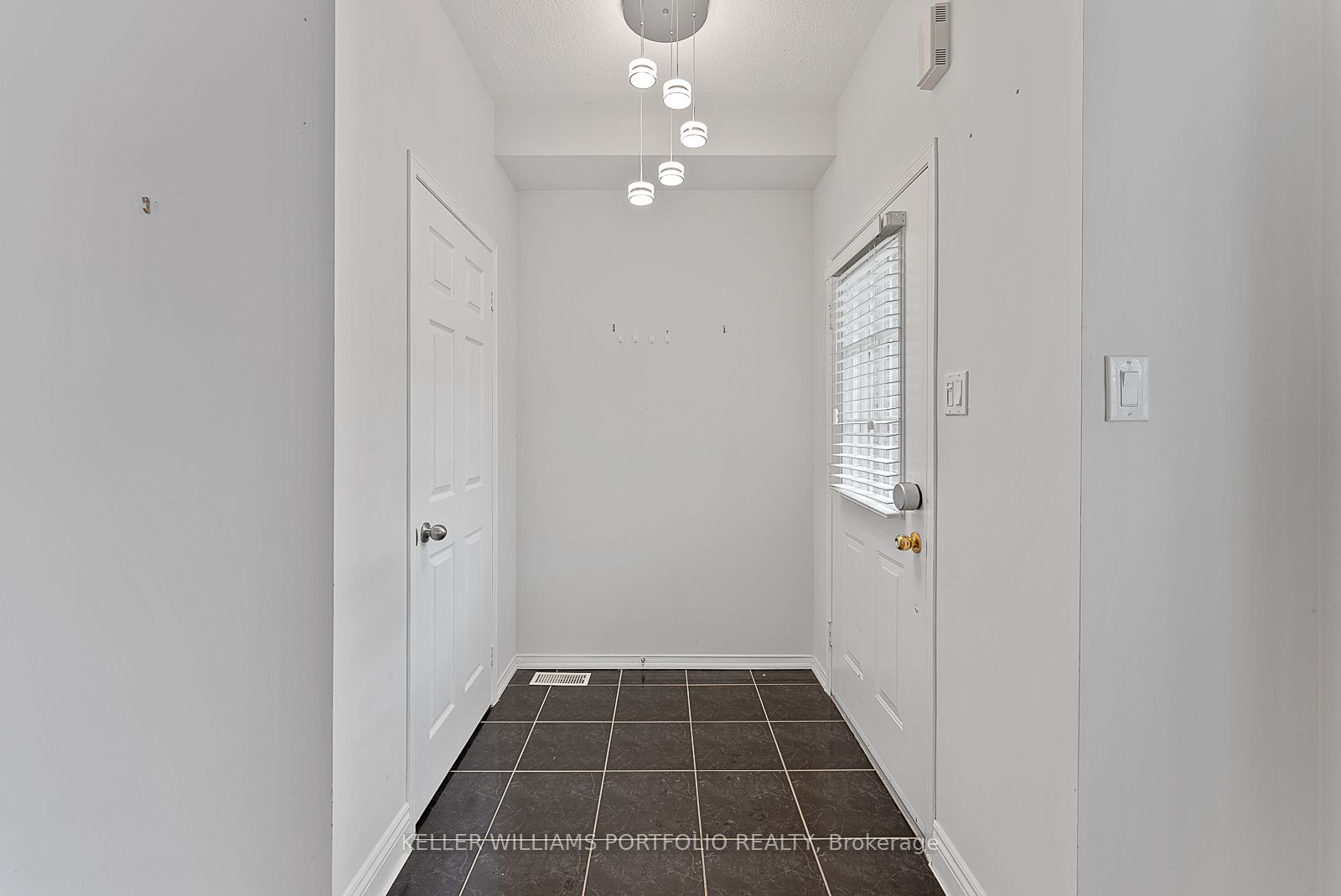 Additional image 3 of 118 Gatwick Drive, Oakville, ON, L6H 6V3