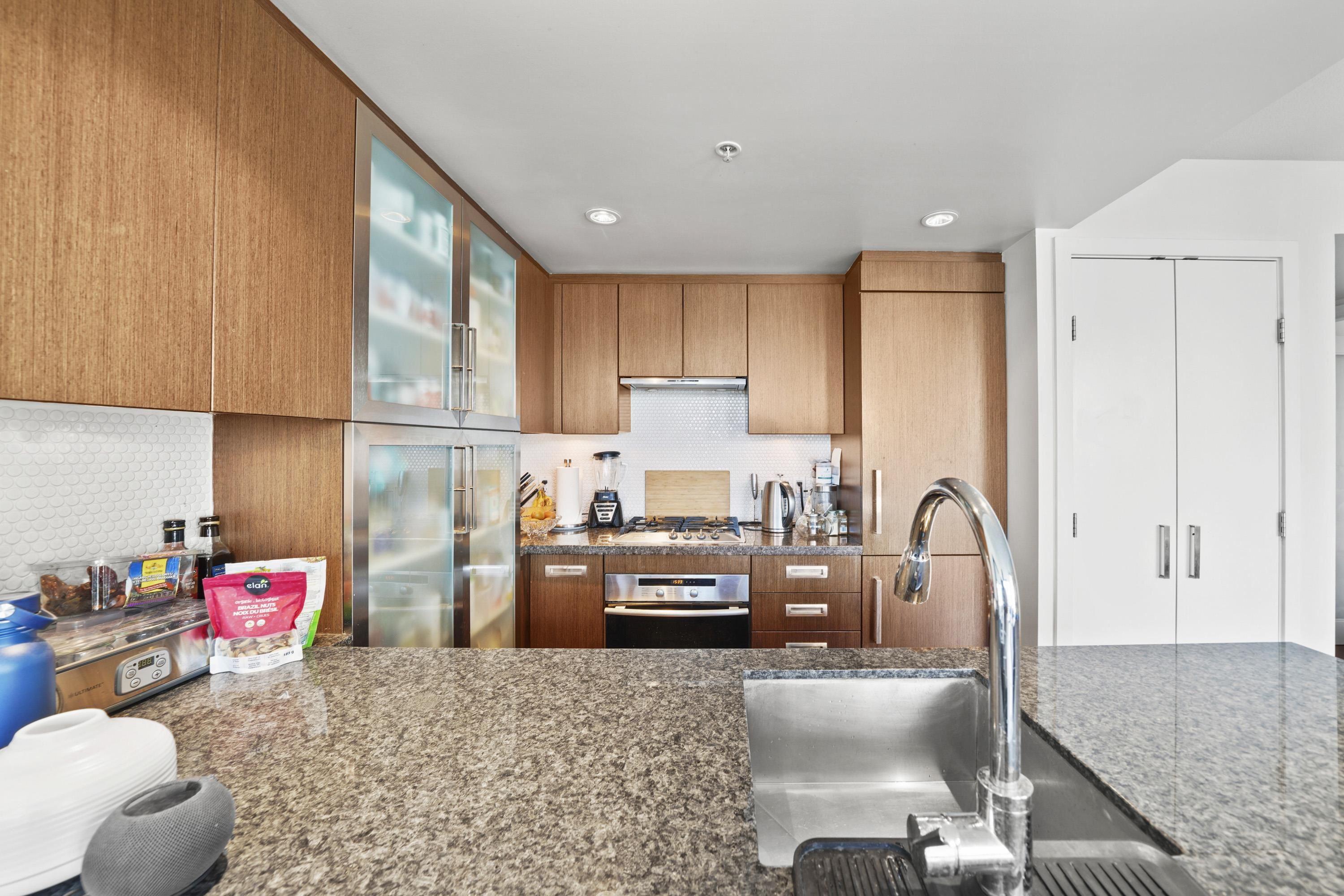 Additional image 6 of 1708-1055 Richards Street, Vancouver, BC, V6B 0C2