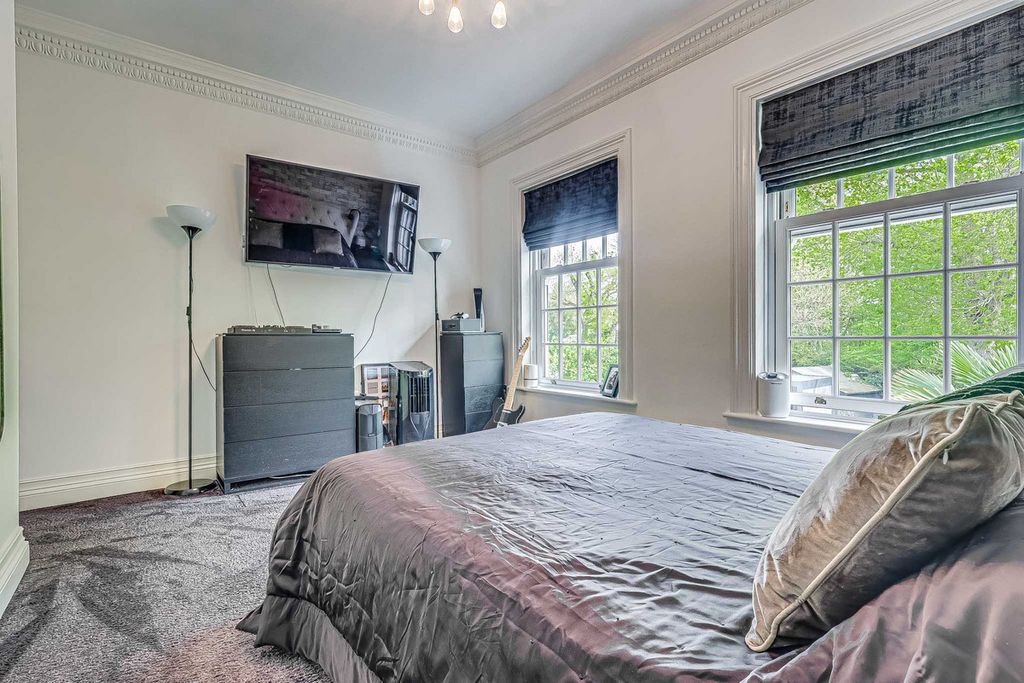 Additional image 36 of 5 bed detached house for saleBenfleet Road, Benfleet SS7