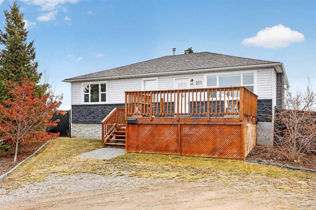 Additional image 3 of 211 1 Avenue SE, Langdon, AB, T0J 1X1