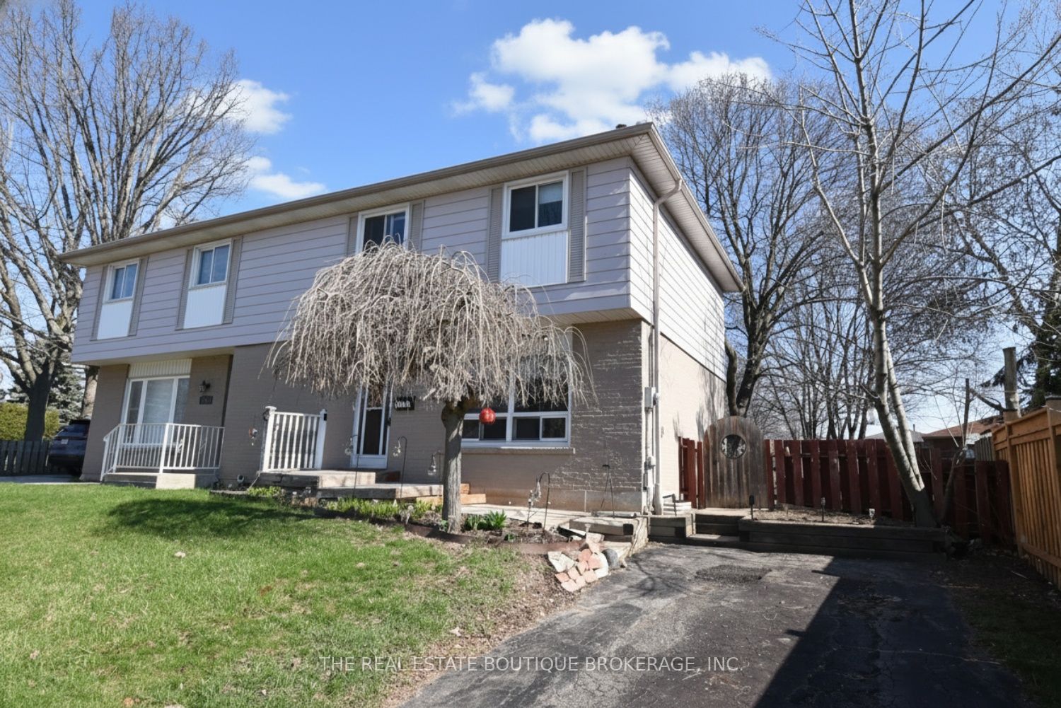Additional image 3 of 1345 Colonsay Drive, Burlington, ON, L7P 2T6
