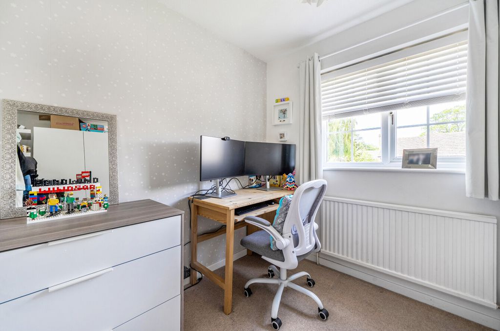 Additional image 24 of 3 bed link detached house for saleKnox Green, Binfield, Bracknell, Berkshire RG42