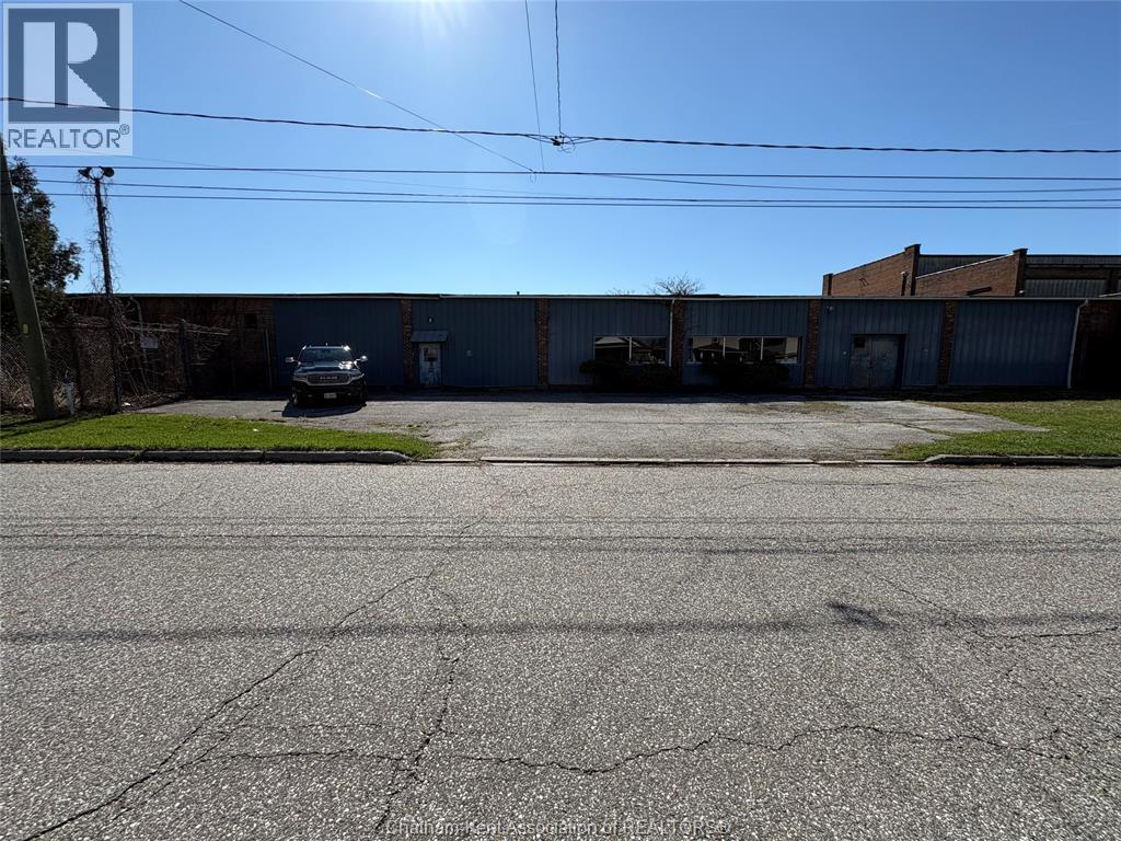 240 Raleigh Street, Chatham, ON, N7M2P2