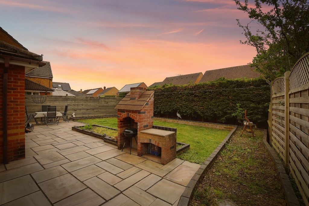 Additional image 12 of 4 bed detached house for saleSt. Birstan Gardens, Andover SP10