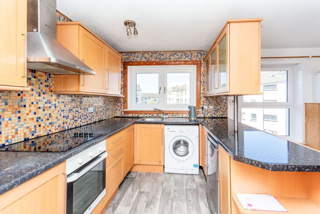 Additional image 8 of 3 bed flat for sale20/5 Westburn Grove Edinburgh EH14
