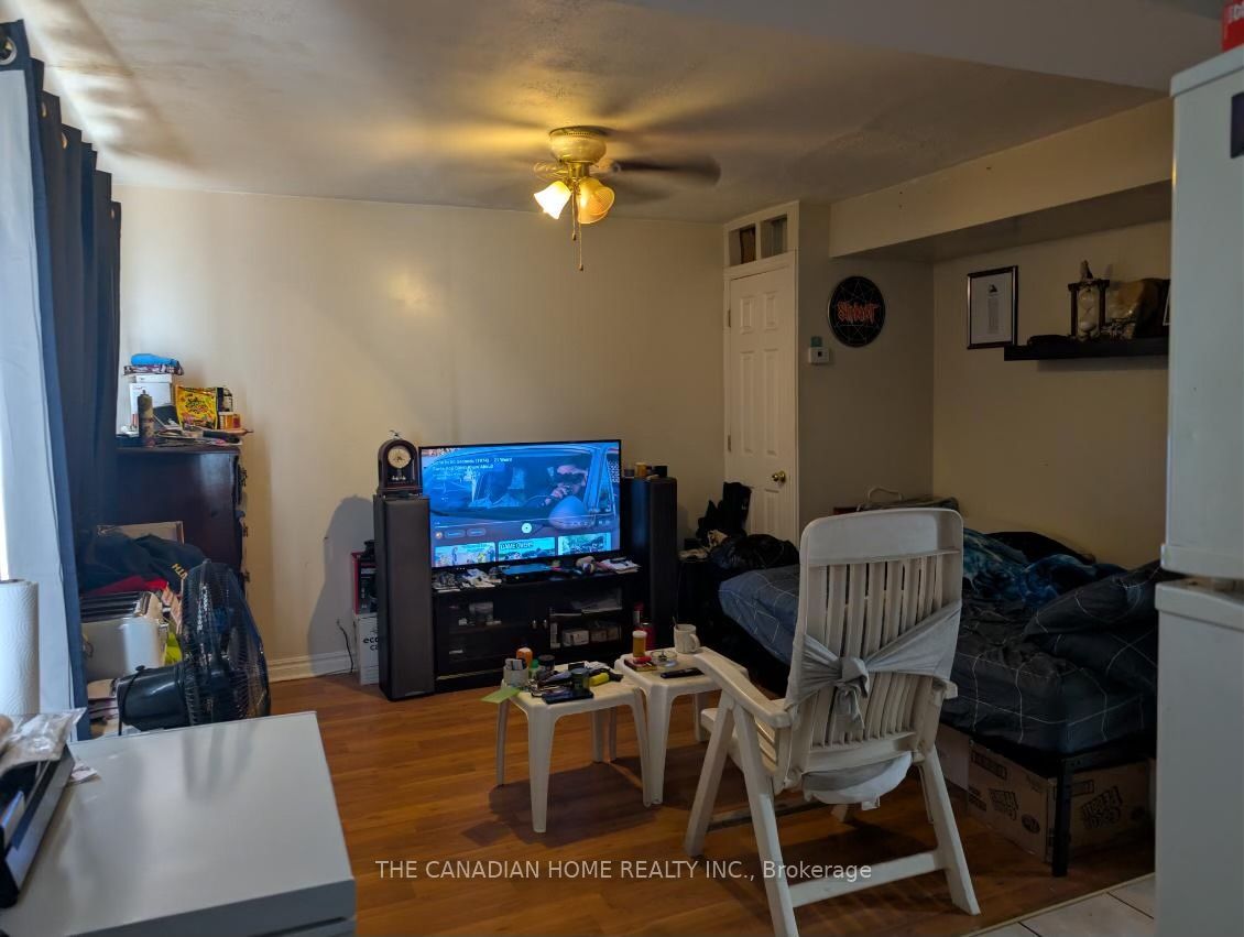 Additional image 2 of 563 Cannon Street E, Hamilton, ON, L8L 2G2