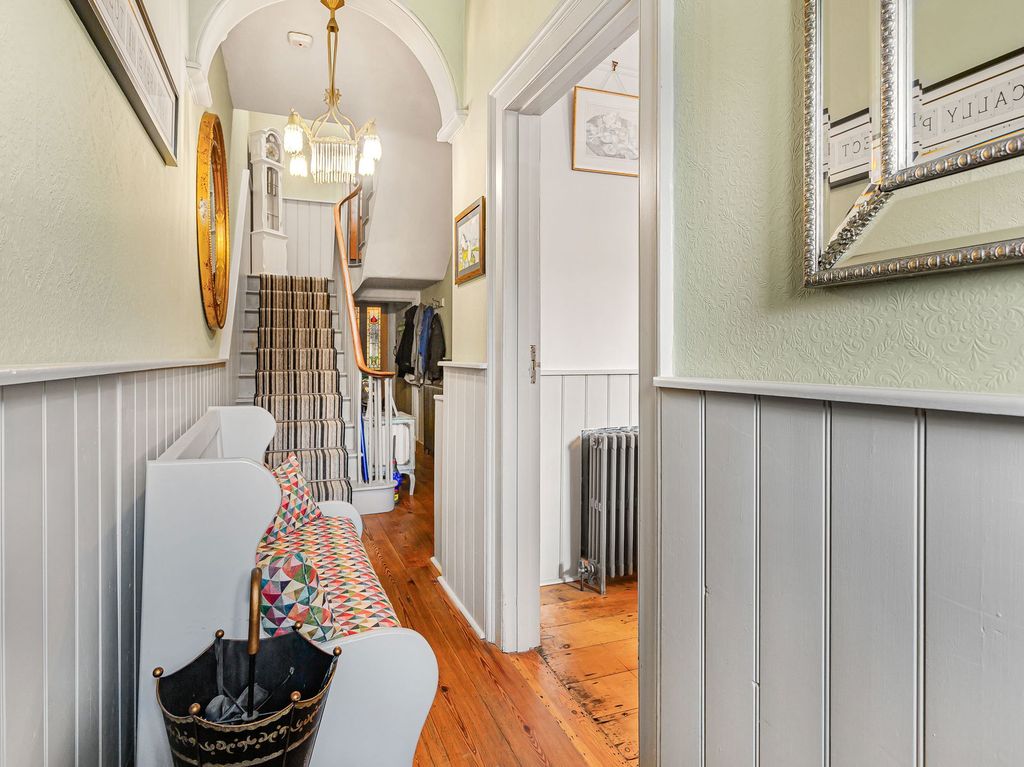 Additional image 2 of 5 bed terraced house for saleSouth Street, Newport, Barnstaple, North Devon EX32