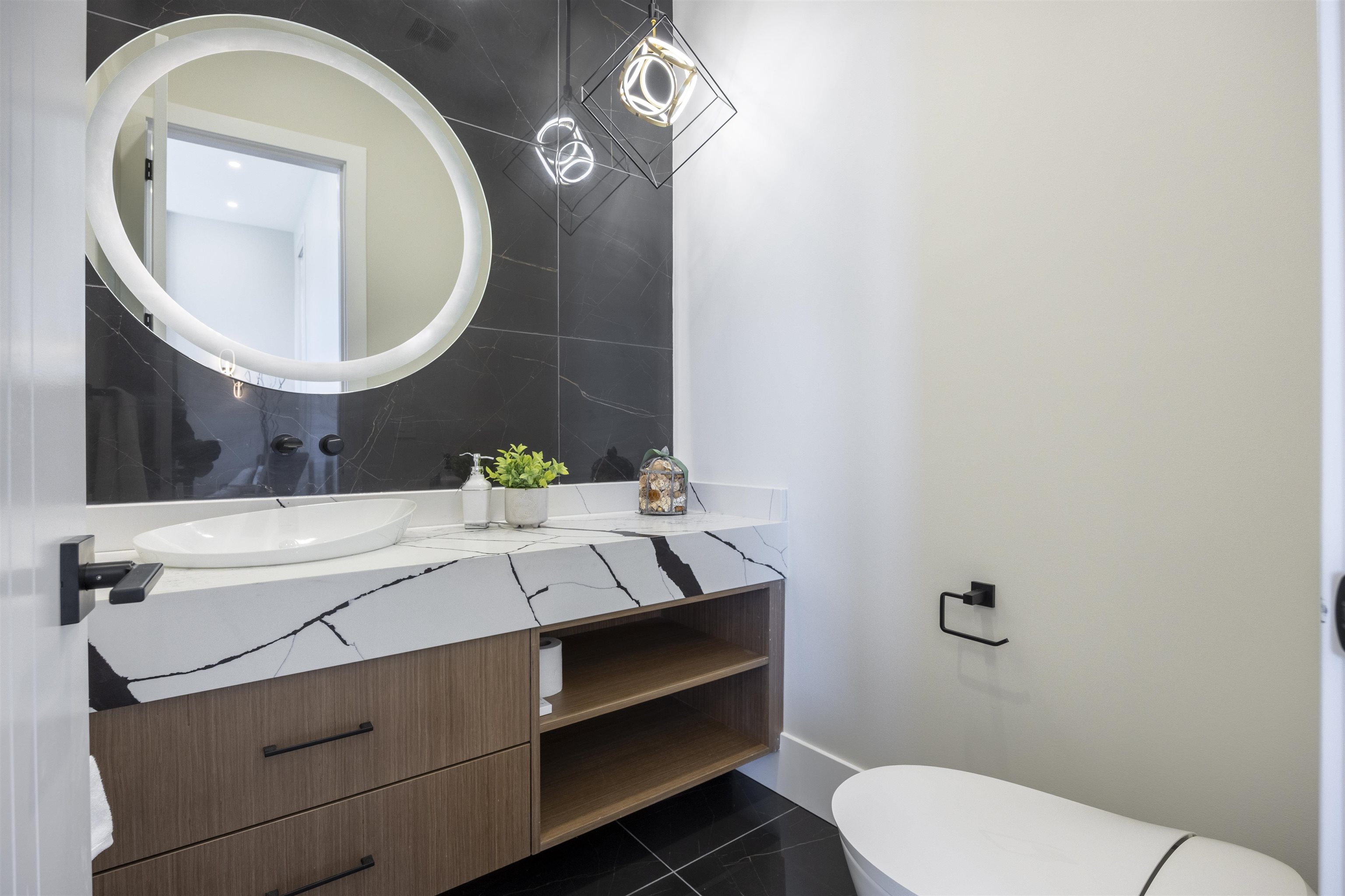 Additional image 6 of 8093 14th Avenue, Burnaby, BC, V3N 2B5