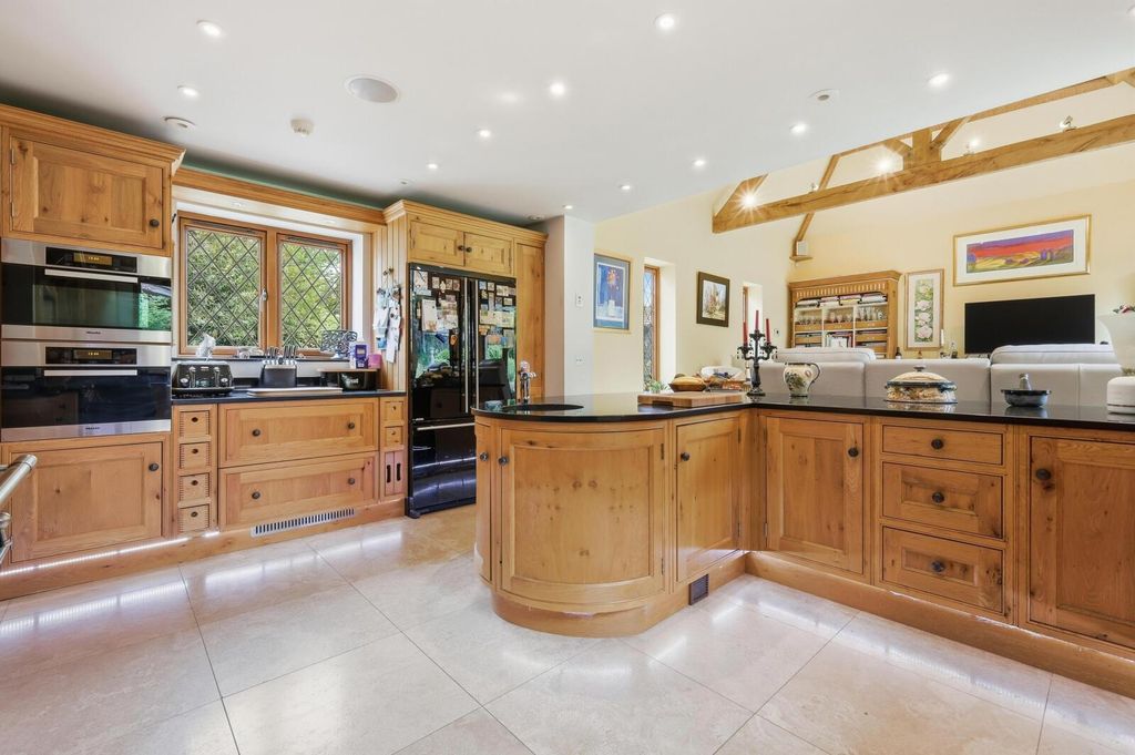 Additional image 8 of 4 bed detached house for saleChurch Street, Billericay CM11