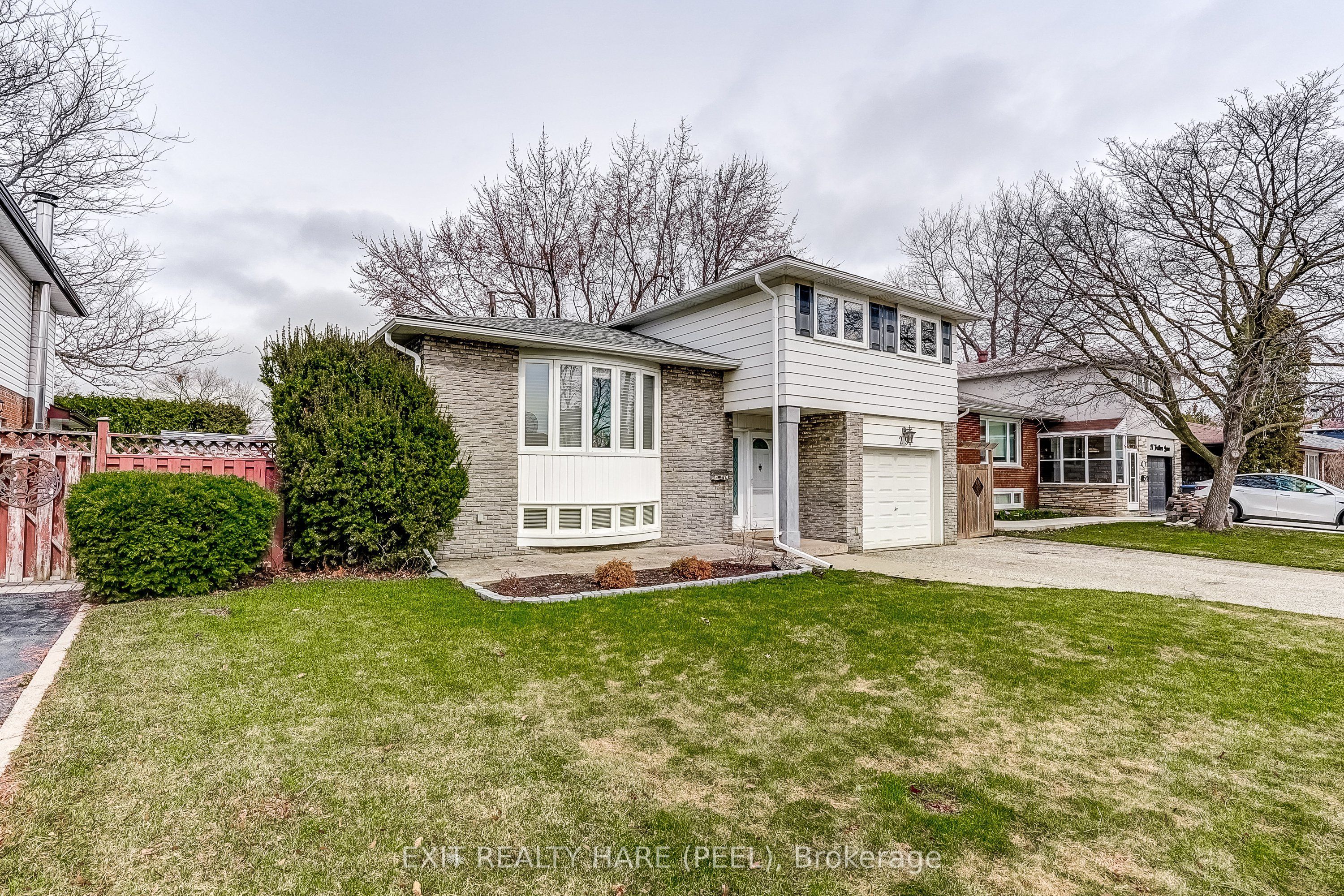 Additional image 2 of 29 Trotters Lane, Brampton, ON, L6Y 1B5