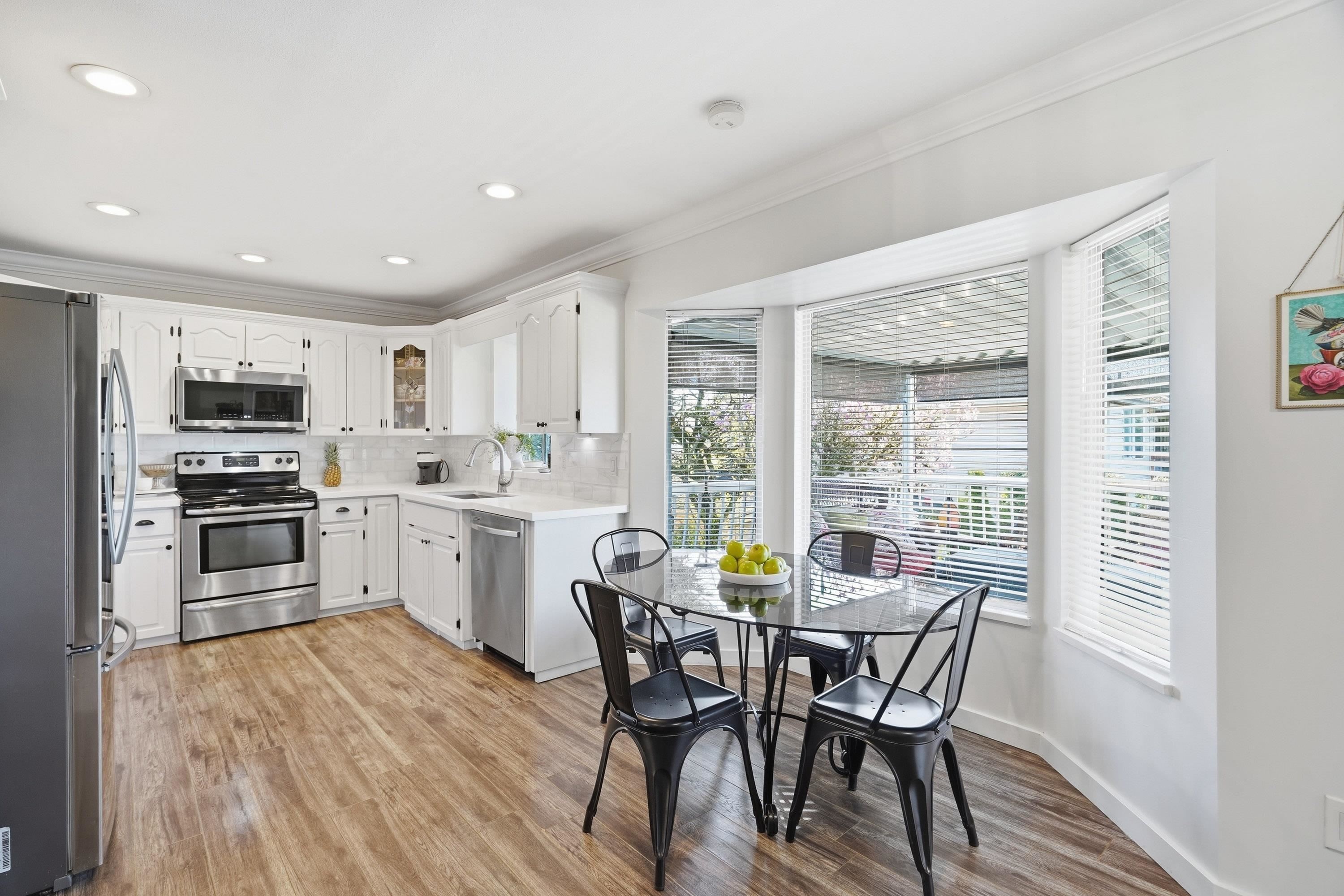 Additional image 6 of 18816 121b Avenue, Pitt Meadows, BC, V3Y 2K7