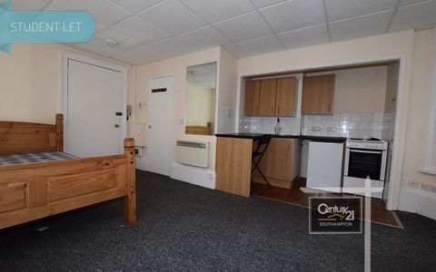 |Ref: R152165|, Westwood Road, Southampton SO17, Studio to rent