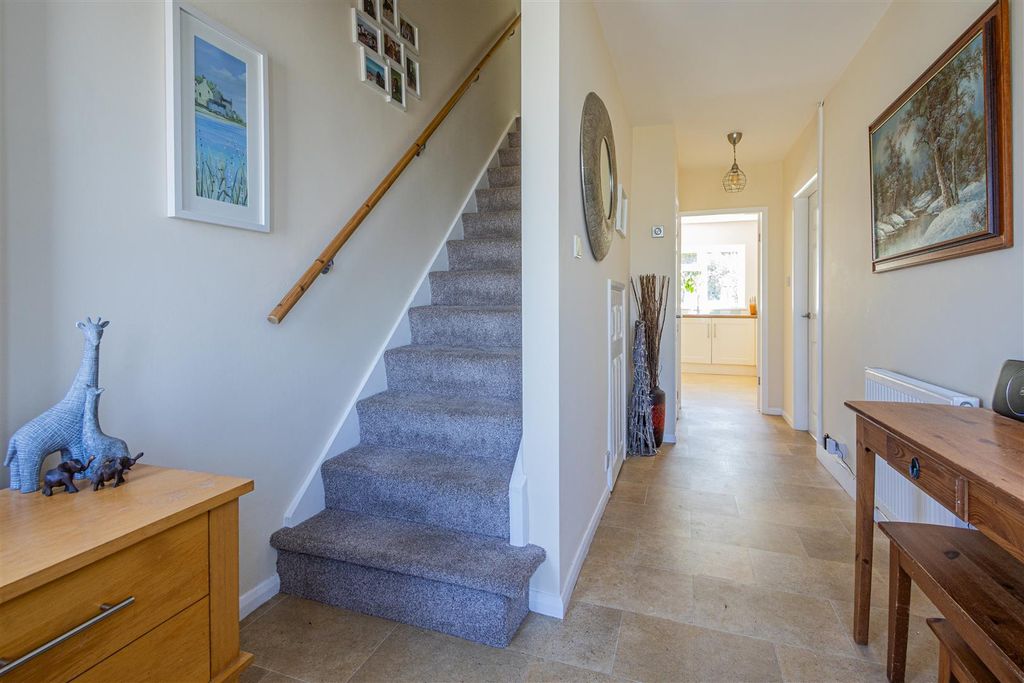 Additional image 11 of 4 bed property for saleBryn Coed, Radyr, Cardiff CF15