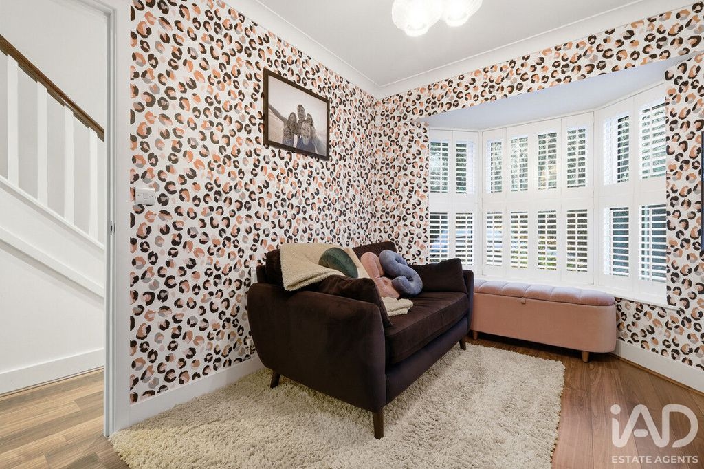 Additional image 3 of 5 bed detached house for saleBayford Way, Stansted Mountfitchet CM24