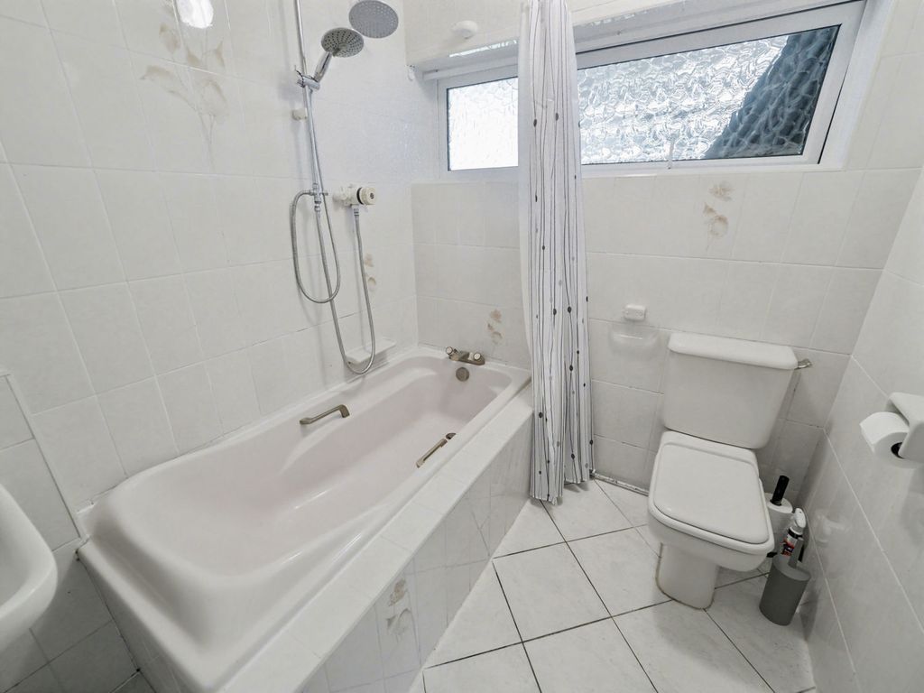 Additional image 5 of 3 bed bungalow for saleLodge Drive, Belper, Derbyshire DE56