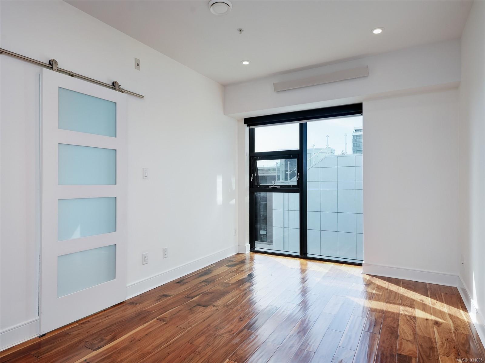 Additional image 2 of N414-1105 Pandora Avenue, Victoria, BC, V8V 3P9