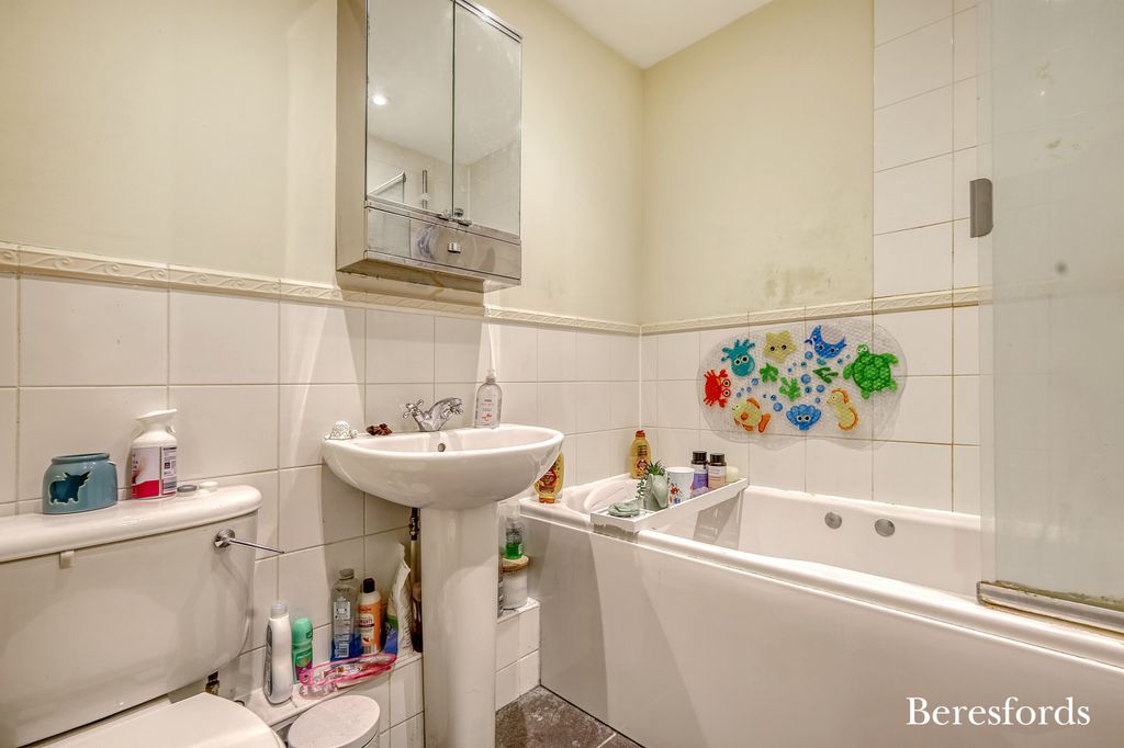 Additional image 10 of 2 bed flat for saleBurns Close, Billericay CM11