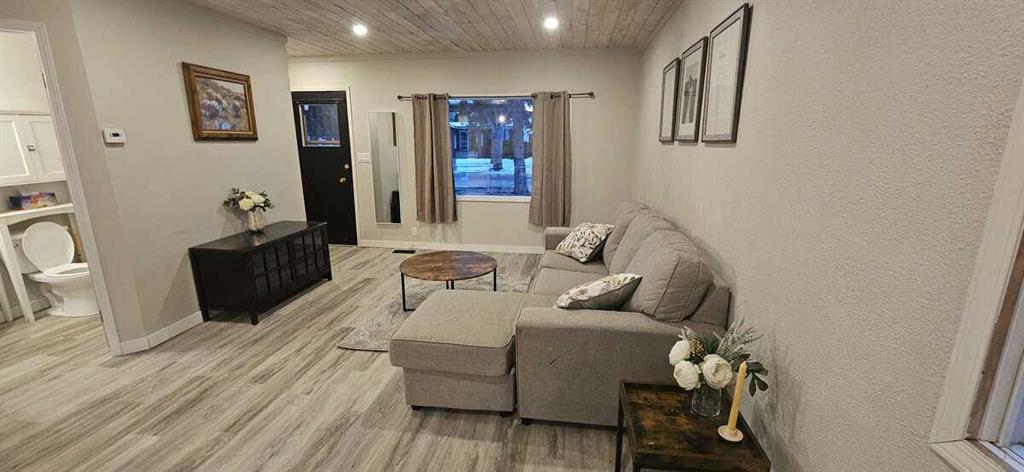 Additional image 3 of 5489 51 Avenue, Lacombe, AB, T4L 1K9