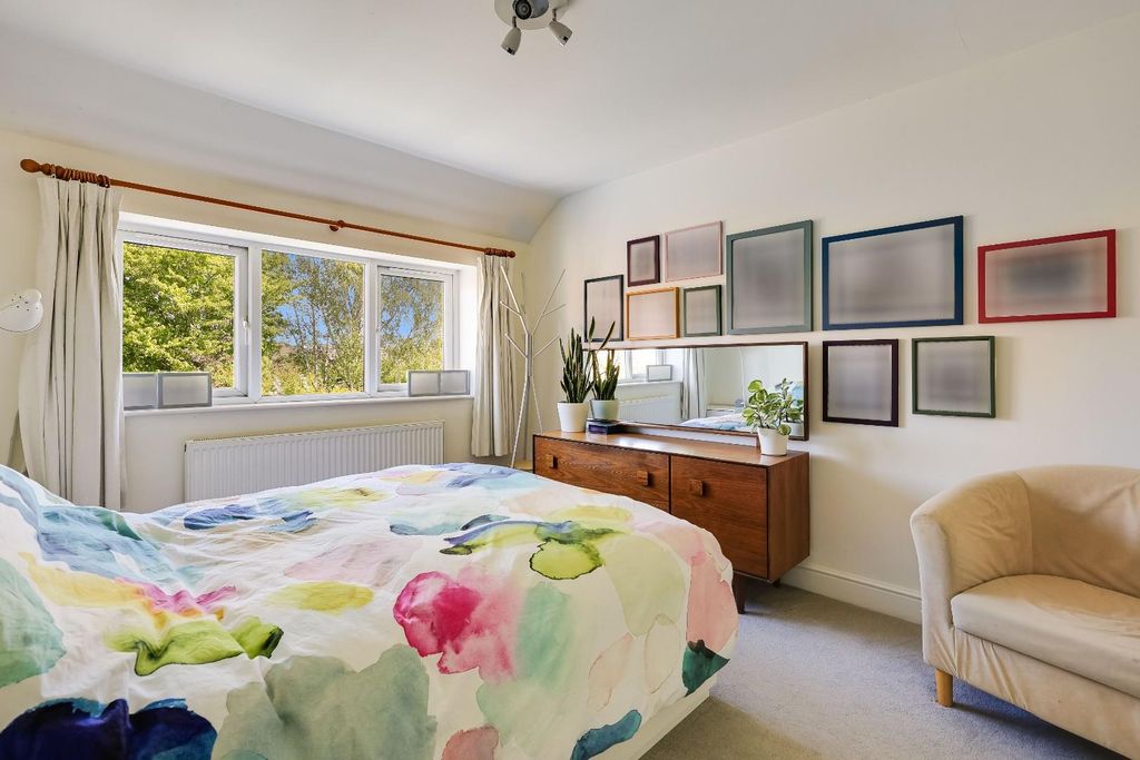 Additional image 13 of 4 bed semi-detached house for saleLents Way, Cambridge CB4