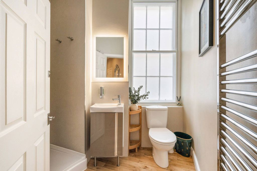 Additional image 15 of 1 bed flat for saleKing's Stables Road, Old Town, Edinburgh EH1