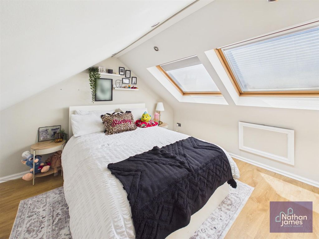 Additional image 20 of 6 bed detached house for saleMartin Close, Rogiet, Caldicot NP26