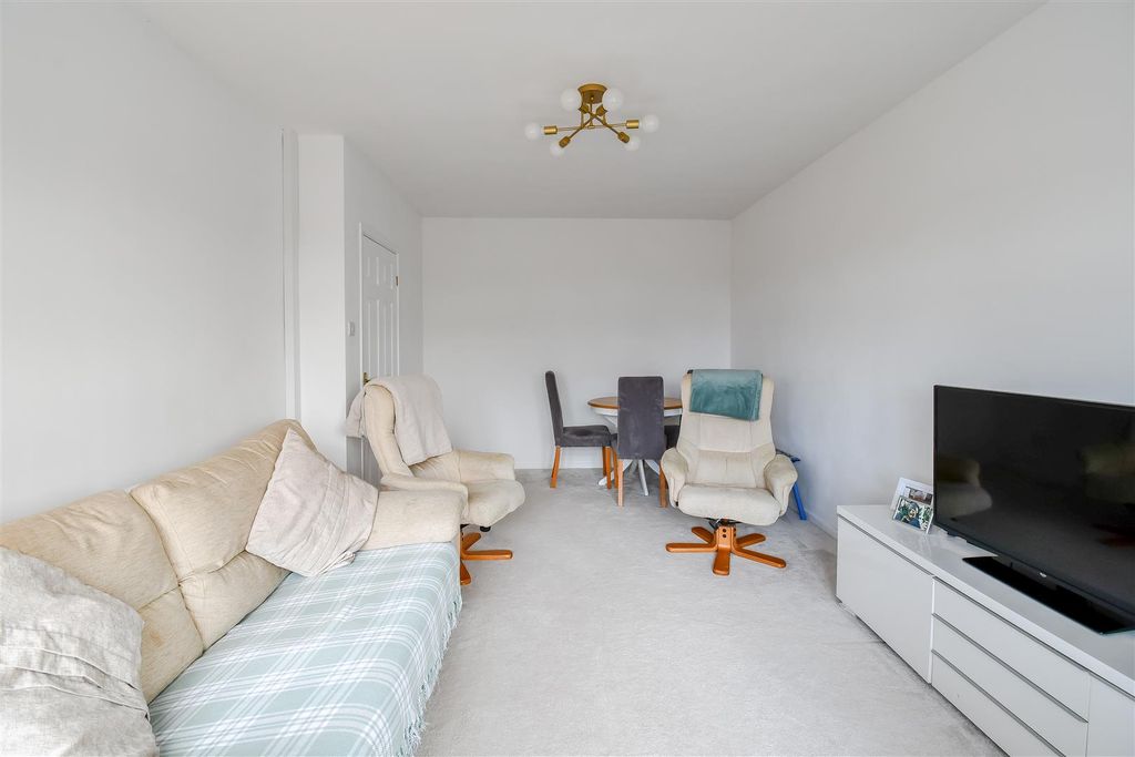 Additional image 3 of 2 bed detached bungalow for saleTaf Close, Barry CF62